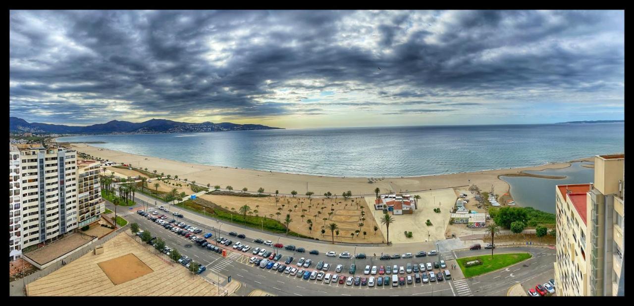 Apartamento vistas al mar Ampuriabrava Exterior foto