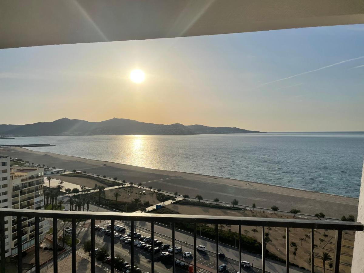 Apartamento vistas al mar Ampuriabrava Exterior foto